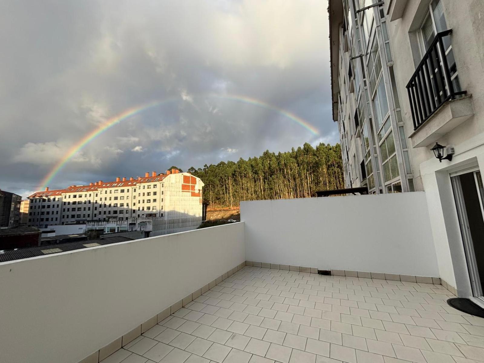 Apartamentos Africa Milladoiro Buitenkant foto